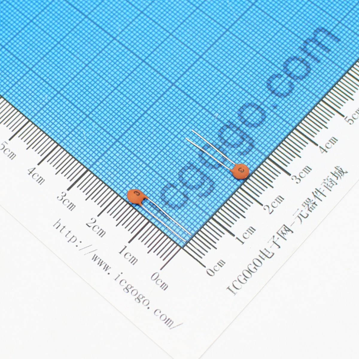 直插瓷片电容 插件 50V3PF 3pf 50V ±20%