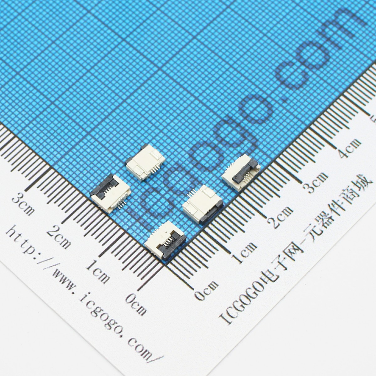FPC连接器 翻盖式 0.5E-4P 4Pin 脚间距 0.5MM 扁平连接器 软排线插座