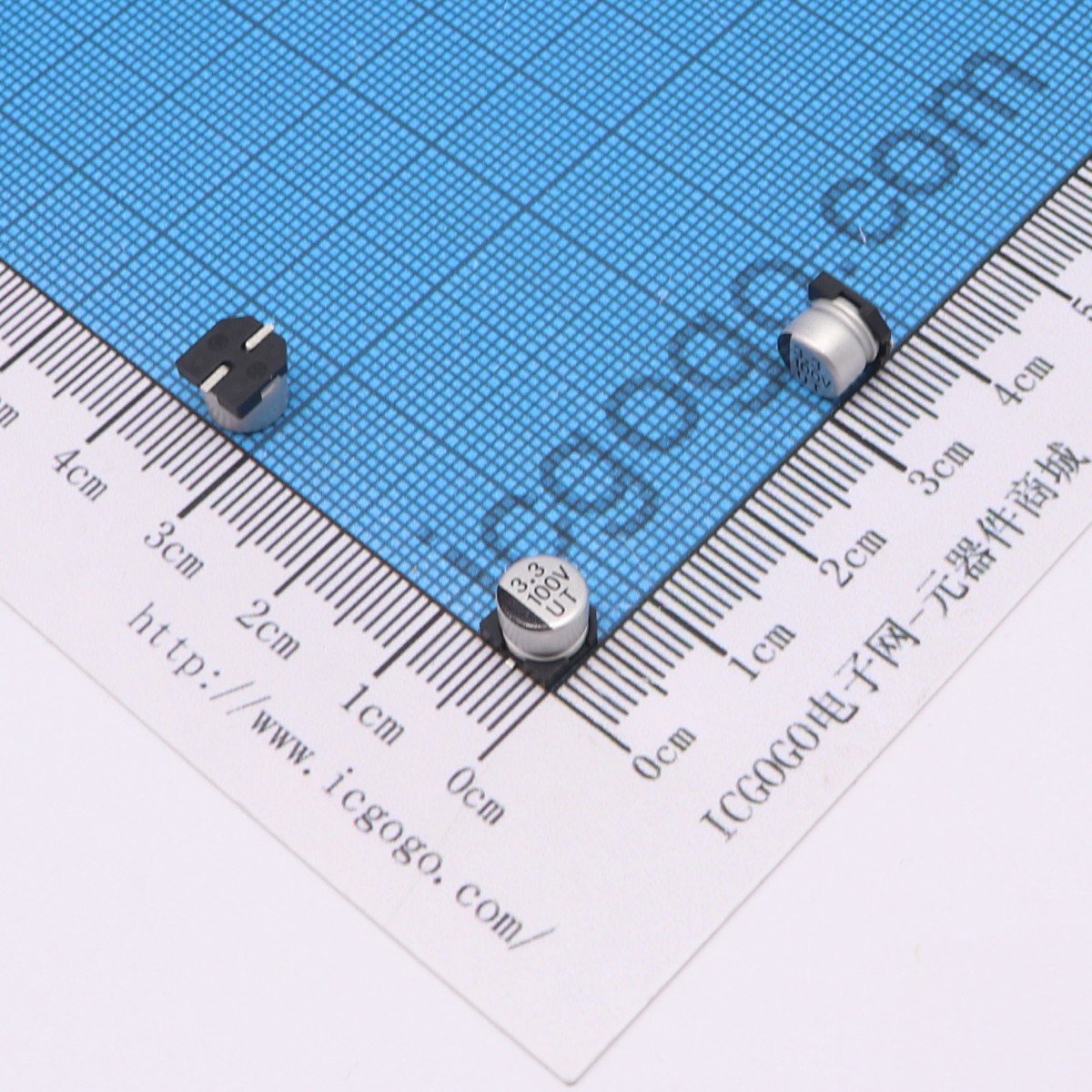 贴片铝电解电容 100V 3.3UF φ 6.3*5.4mm UT2A3R3M0605VG ±20%